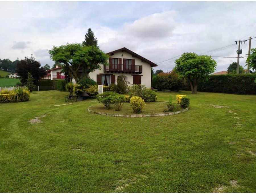 Maison Familiale Pays Basque Ahaxe-Alciette-Bascassan Esterno foto